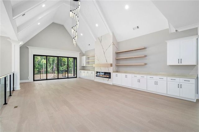 3275 Smithtown Road, Suwanee, GA 30024