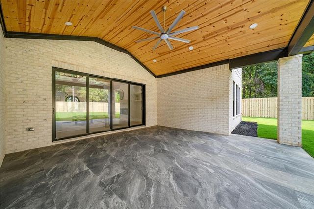3275 Smithtown Road, Suwanee, GA 30024