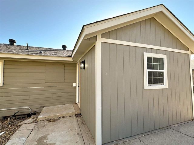 6311 NW Elm Ave, Lawton, OK 73505