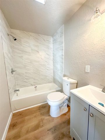 6311 NW Elm Ave, Lawton, OK 73505