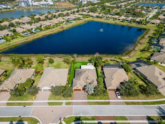 3399 Siena Circle, Wellington, FL 33414