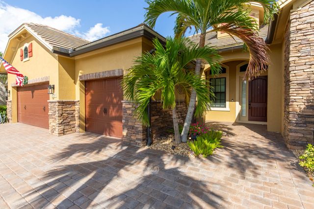 3399 Siena Circle, Wellington, FL 33414