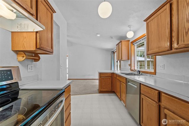 91 E Kathryn Court, Shelton, WA 98584