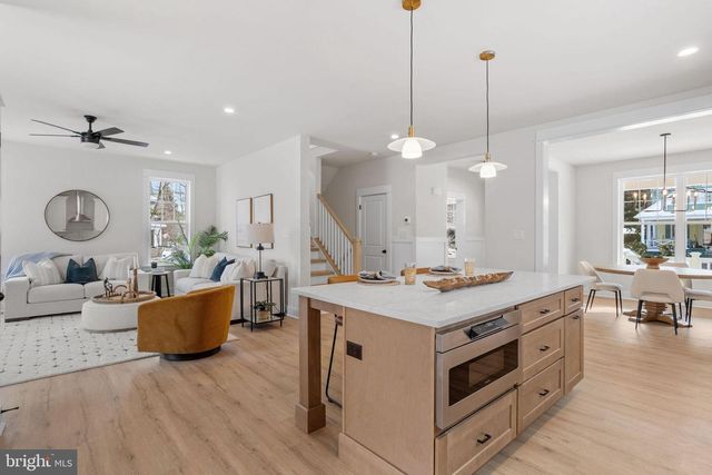 713 S SNOWDEN AVE, Cinnaminson, NJ 08077