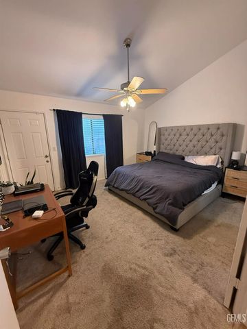 7517 Hachita Court, Bakersfield, CA 93309