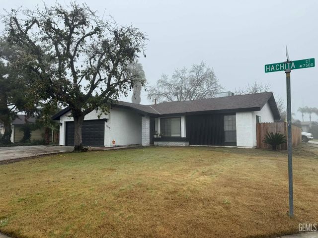 7517 Hachita Court, Bakersfield, CA 93309