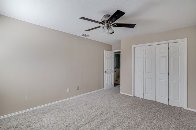 132 S Briaroaks Road, Burleson, TX 76028