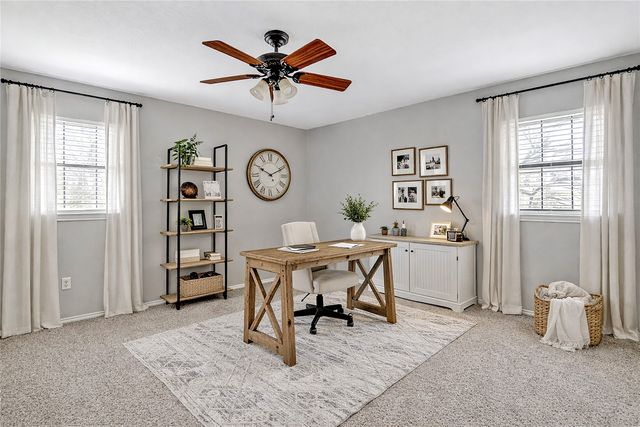 132 S Briaroaks Road, Burleson, TX 76028