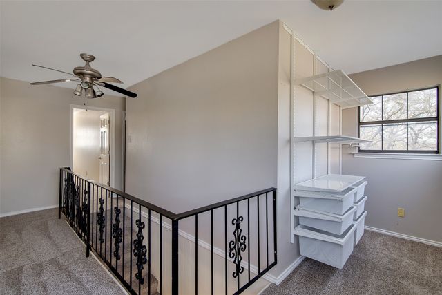 132 S Briaroaks Road, Burleson, TX 76028