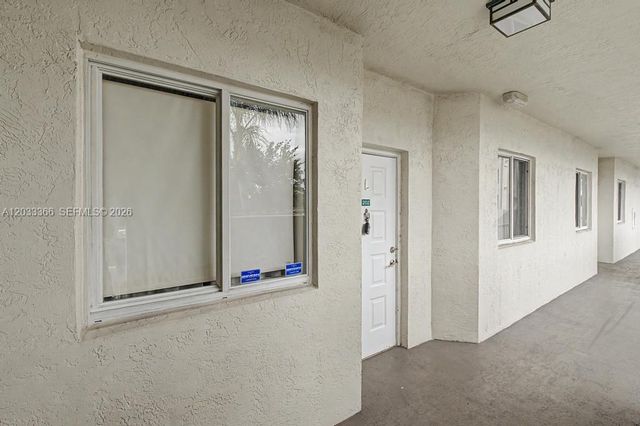 7727 Southampton Terrace 202, Tamarac, FL 33321