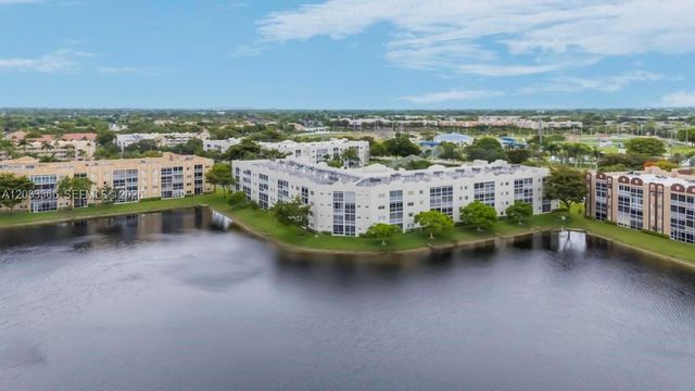 7727 Southampton Terrace 202, Tamarac, FL 33321