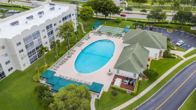 7727 Southampton Terrace 202, Tamarac, FL 33321