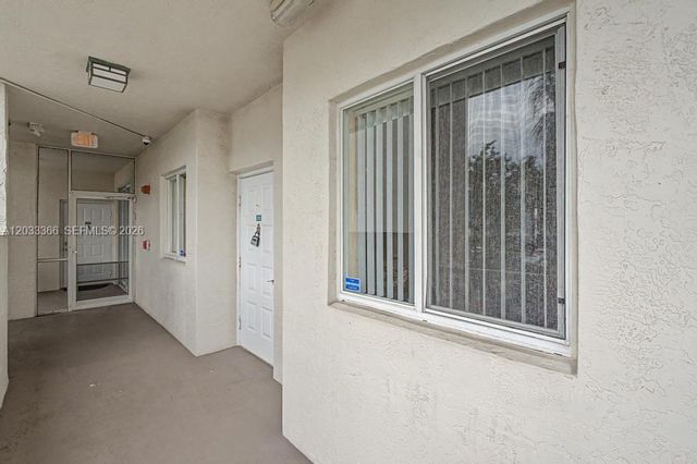 7727 Southampton Terrace 202, Tamarac, FL 33321