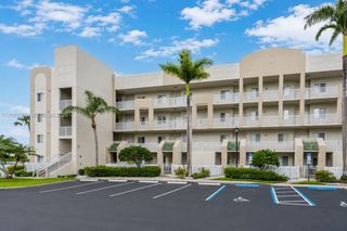 7727 Southampton Terrace 202, Tamarac, FL 33321