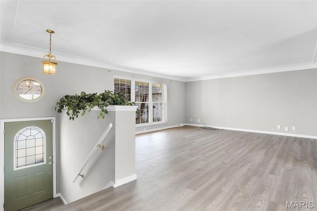 46 W Beacon Hill Road, Fairview Heights, IL 62208