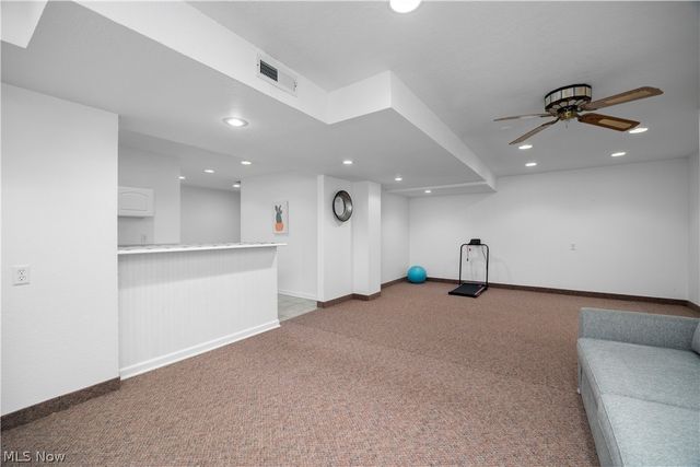 945 Red Tailed Lane, Amherst, OH 44001