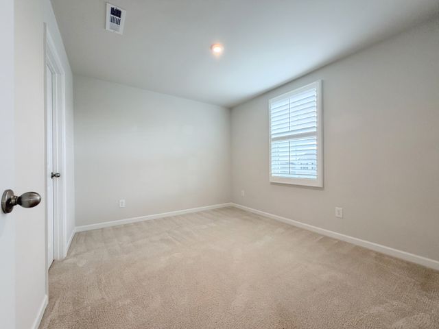 325 Heritage Ave, Gallatin, TN 37066
