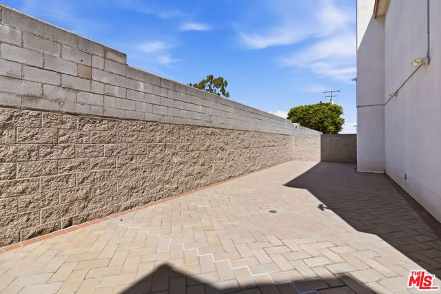 856 W Beach Avenue 16, Inglewood, CA 90302