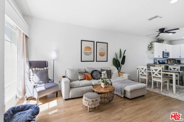 856 W Beach Avenue 16, Inglewood, CA 90302
