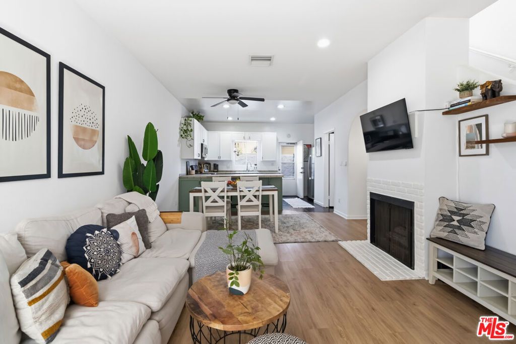 856 W Beach Avenue 16, Inglewood, CA 90302