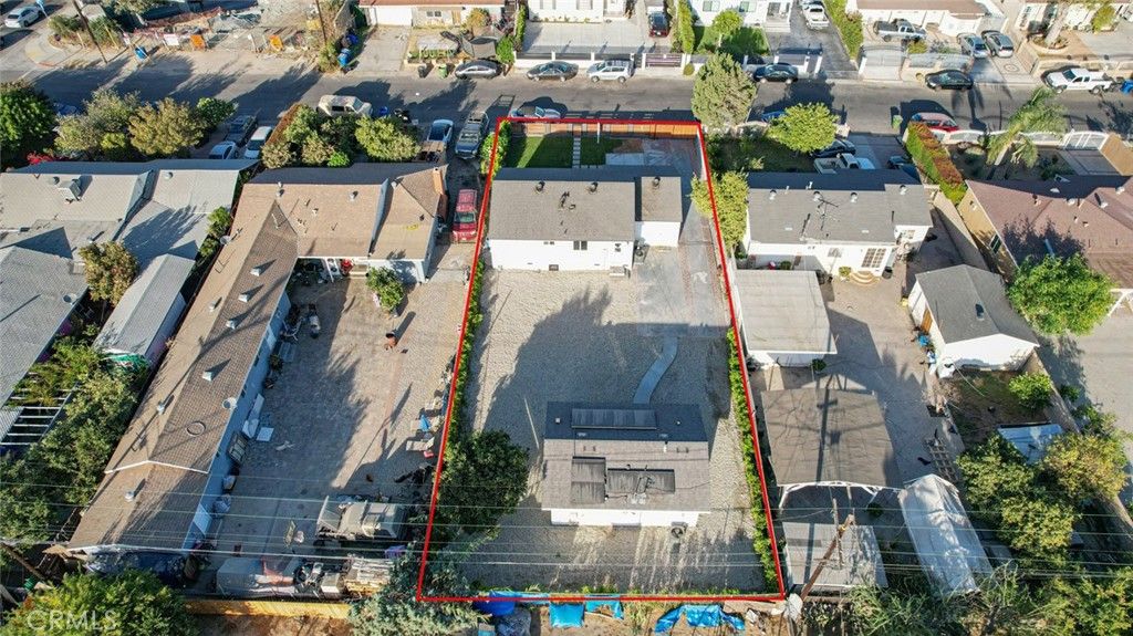 Image 44 of property listing at 8881 Morehart Avenue, Sun Valley, CA 91352