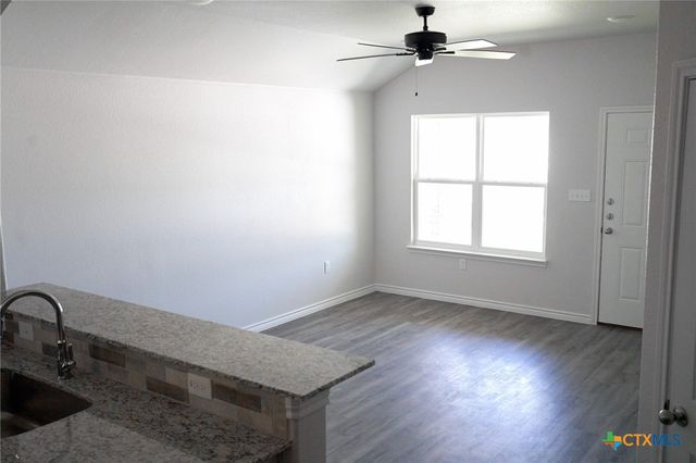 201 Appalachian Trail, Copperas Cove, TX 76522