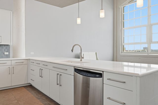 2600 W 7th Street 1827, Fort Worth, TX 76107