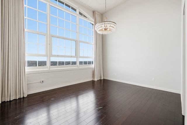 2600 W 7th Street 1827, Fort Worth, TX 76107