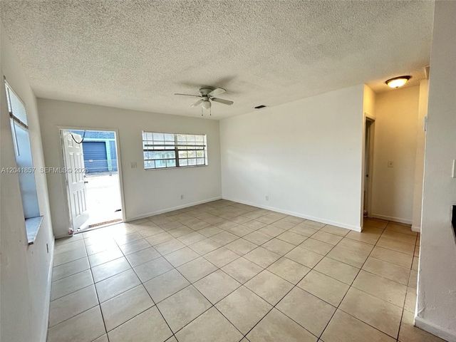 990 Phippen Waiters Road, Dania Beach, FL 33004