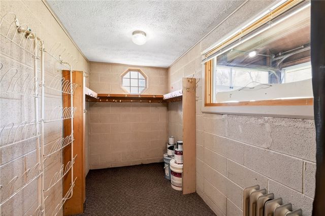 11 Pen-Web Park, Penfield, NY 14580