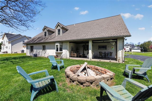 11 Pen-Web Park, Penfield, NY 14580