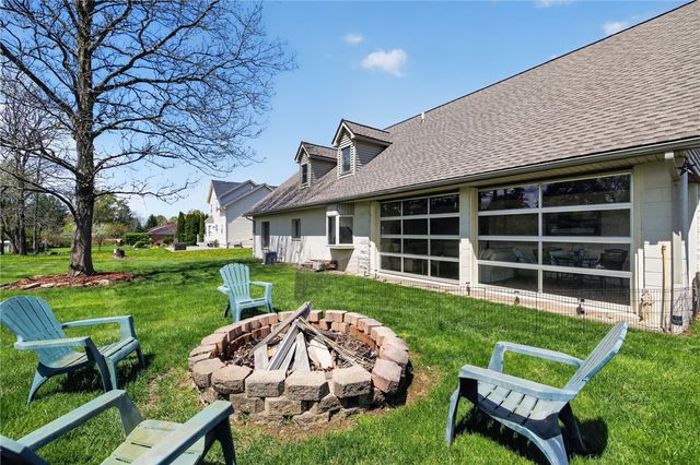 11 Pen-Web Park, Penfield, NY 14580