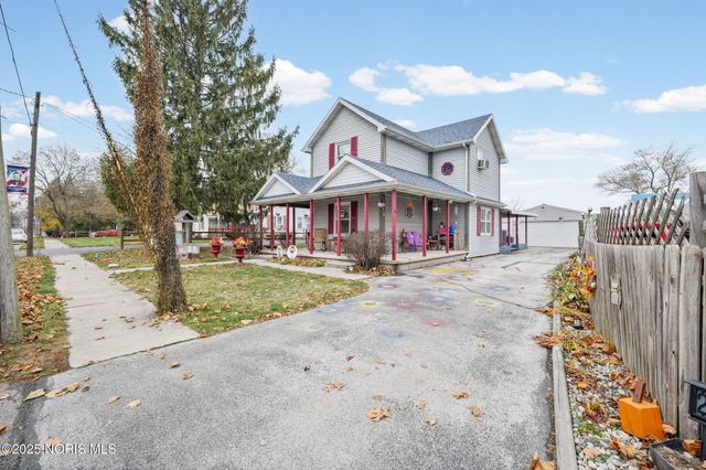 20210 Oak Street, Weston, OH 43569