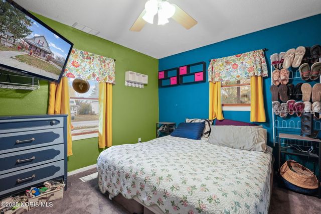 20210 Oak Street, Weston, OH 43569