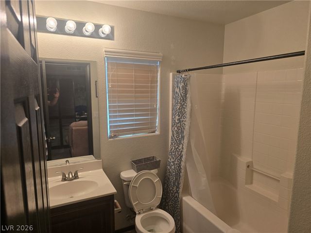 7325 Burnt Umber Street, Las Vegas, NV 89139