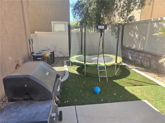 7325 Burnt Umber Street, Las Vegas, NV 89139