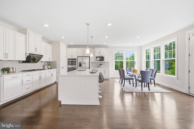 23421 BALD CYPRESS LN, Aldie, VA 20105