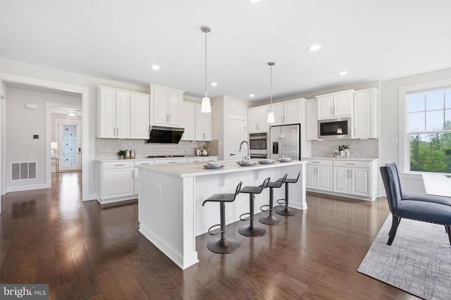 23421 BALD CYPRESS LN, Aldie, VA 20105