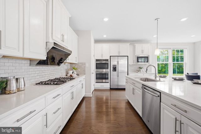 23421 BALD CYPRESS LN, Aldie, VA 20105