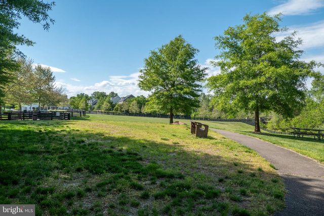 23421 BALD CYPRESS LN, Aldie, VA 20105