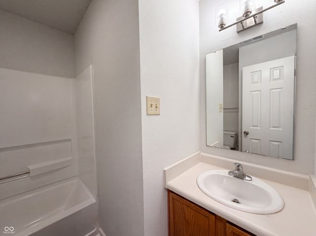 6747 Waverhill Drive, Indianapolis, IN 46217