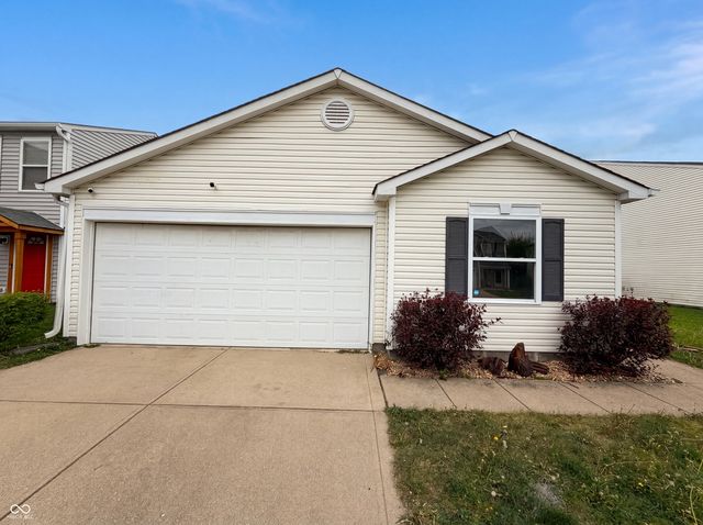 6747 Waverhill Drive, Indianapolis, IN 46217