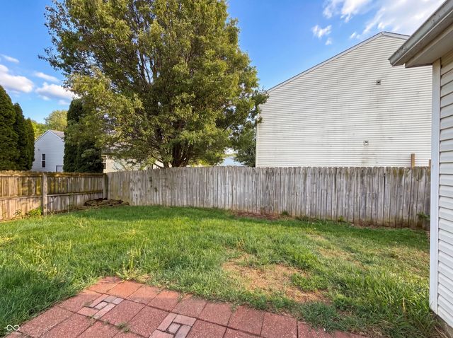 6747 Waverhill Drive, Indianapolis, IN 46217