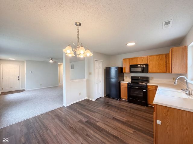 6747 Waverhill Drive, Indianapolis, IN 46217