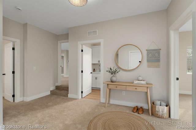 7369 Sweetbriar, West Bloomfield, MI 48324