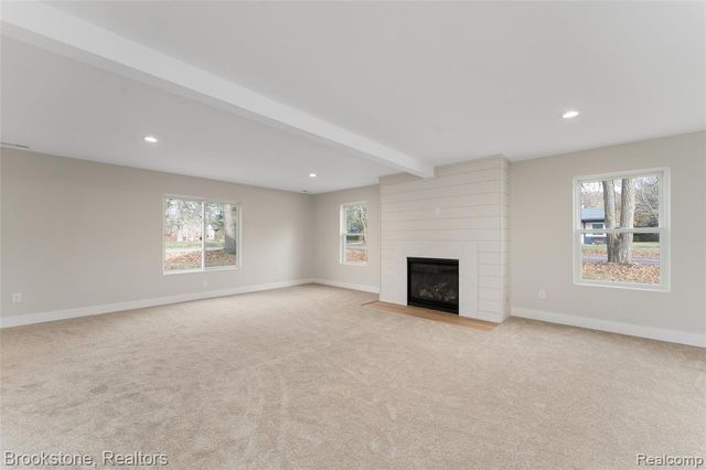 7369 Sweetbriar, West Bloomfield, MI 48324