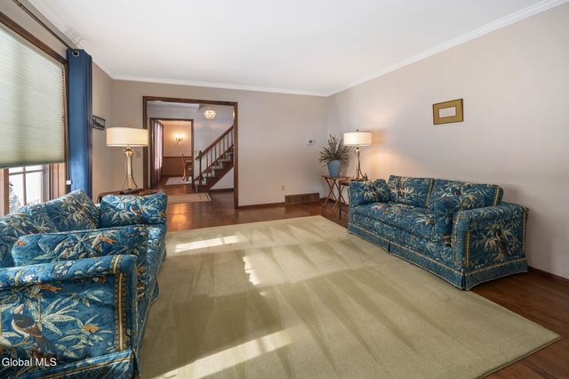 214 Benjamin Street, Guilderland, NY 12303