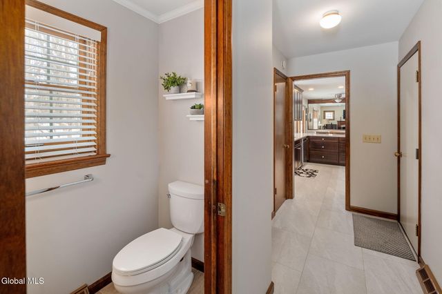 214 Benjamin Street, Guilderland, NY 12303