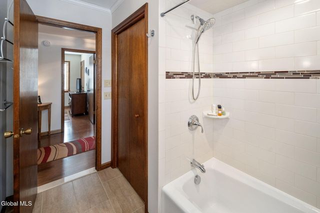 214 Benjamin Street, Guilderland, NY 12303