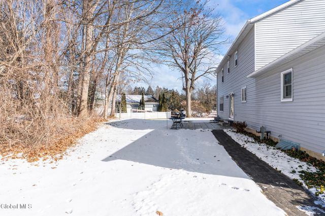 214 Benjamin Street, Guilderland, NY 12303